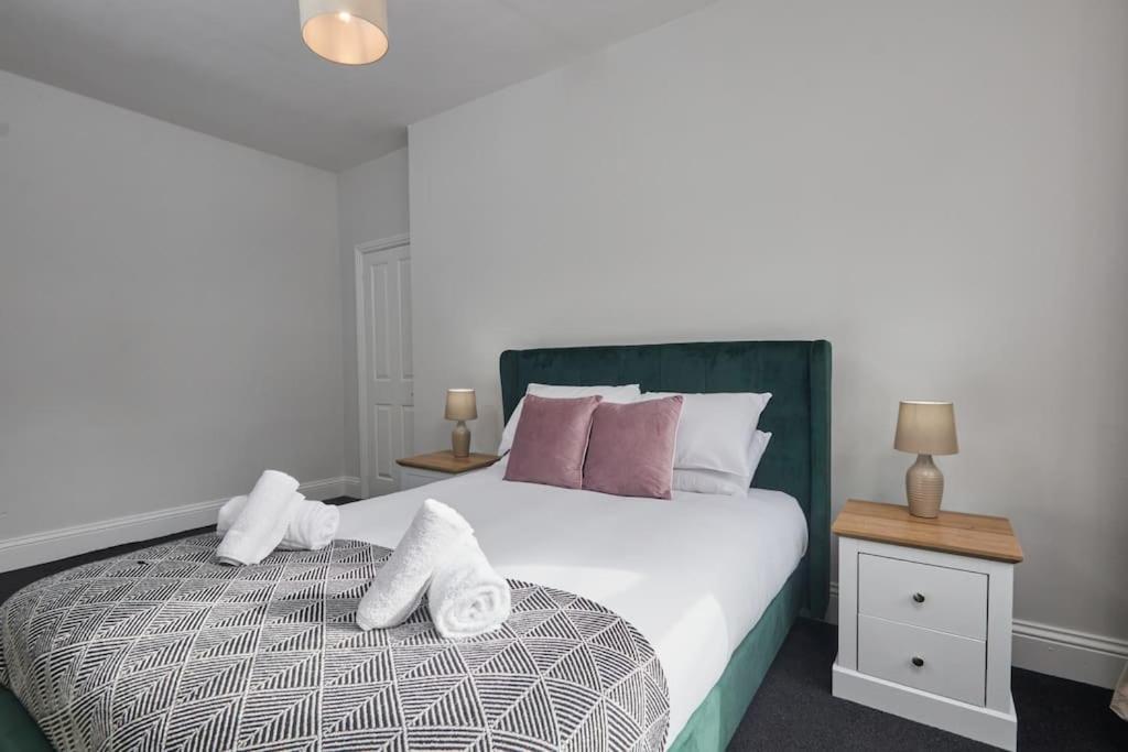 Cosy 3-Bedroom House In Seaham - Street Parking Kültér fotó