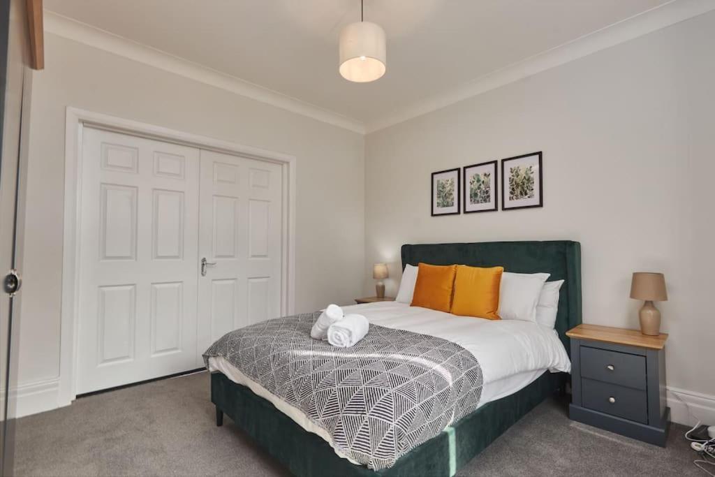 Cosy 3-Bedroom House In Seaham - Street Parking Kültér fotó