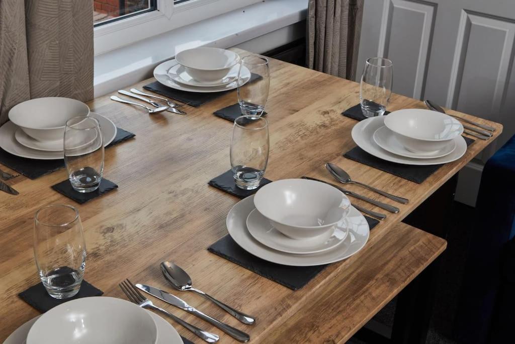 Cosy 3-Bedroom House In Seaham - Street Parking Kültér fotó